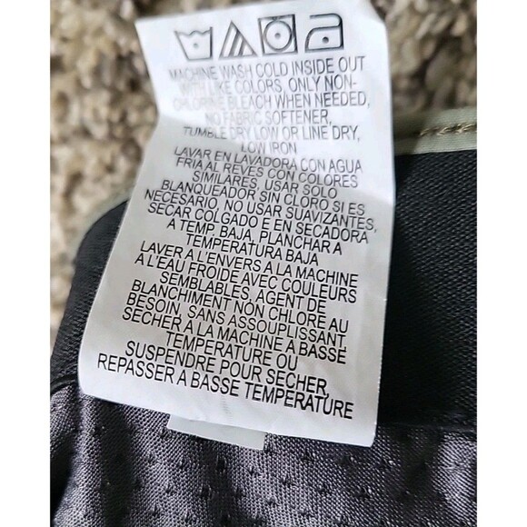 2 PAIRS Wrangler ATG Men’s Performance Utility Cargo Shorts 9” Inseam Waist 42 - Picture 10 of 12